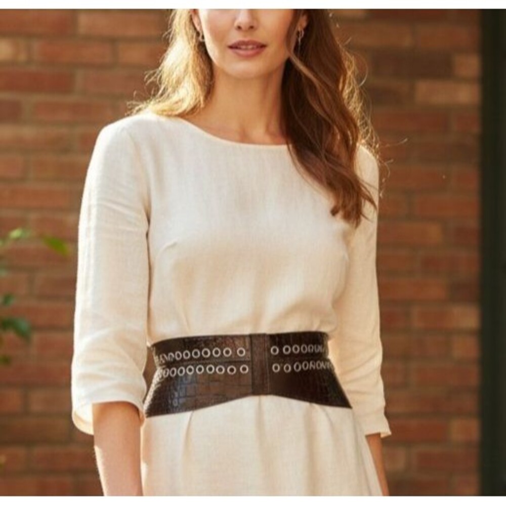 DESIGNER NEIMAN MARCUS BROWN LEATHER STUDDED CROC EMBOSSSED 3 1/2 "WIDE MED BELT
